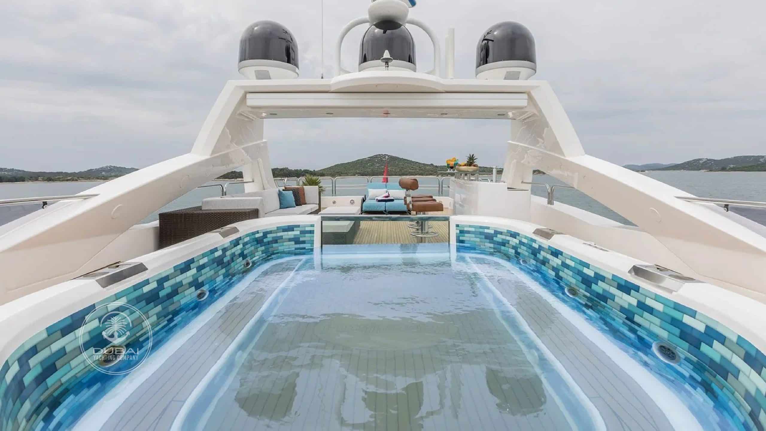 https://dubaiyachtingcompany.com/wp-content/uploads/2024/08/Andromeda-Yacht-8-scaled.jpg