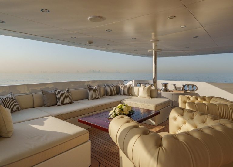 Benetti 50M Bombay profile