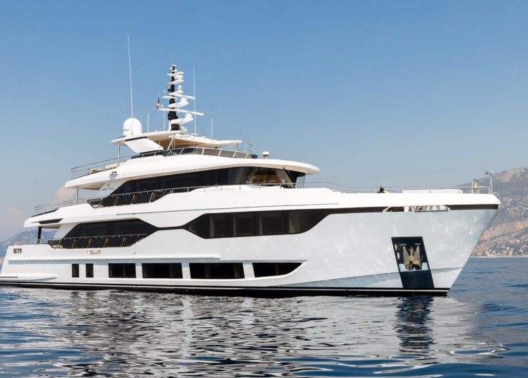 Majesty 120 Geulunel exterior