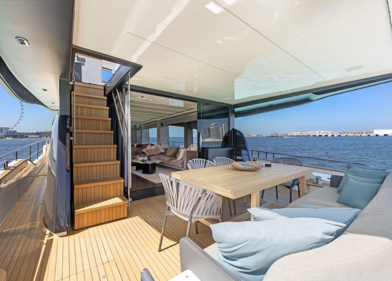 Cranchi Settantotto 78 Moshe flybridge